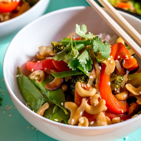 Toasted Cashew Stir Fry