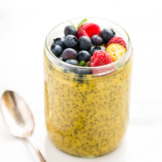 Morning Mango Chia Pudding Cups