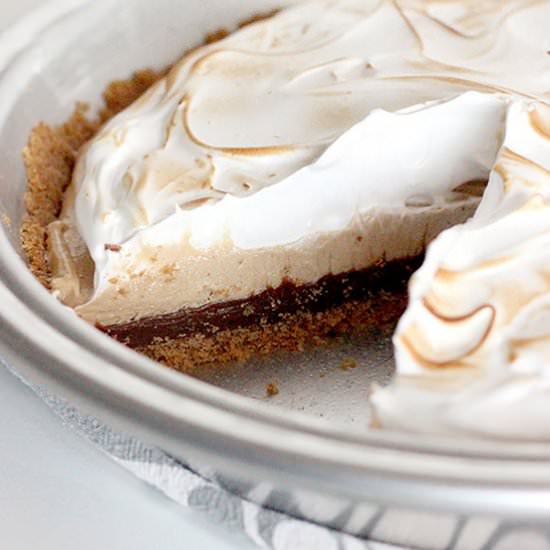 Cookie Butter S’mores Pie