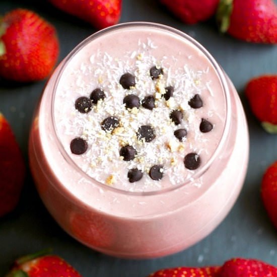 Berry Overnight Oatmeal Smoothie