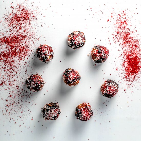 Vegan Walnut-Cacao Bites