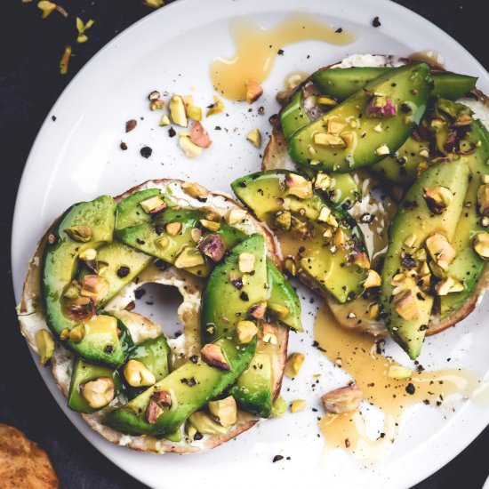 Honey Drizzled Pistachio & Avocado