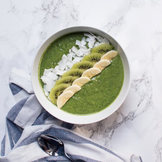 Detox Green Smoothie Bowl