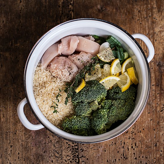 One Pot Chicken, Broccoli and Rice Dish