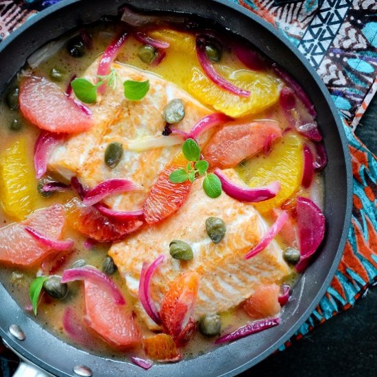 Salmon in Citrus Fruits