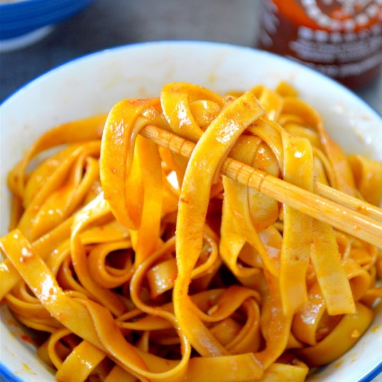 5-Minute Chinese Saucy Noodles