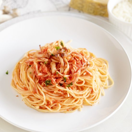 Spaghetti with Japanese Mushrooms