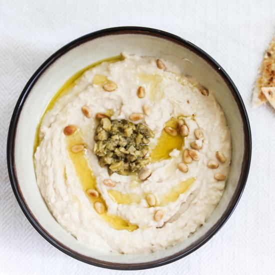 White Bean Hummus with Tapendade