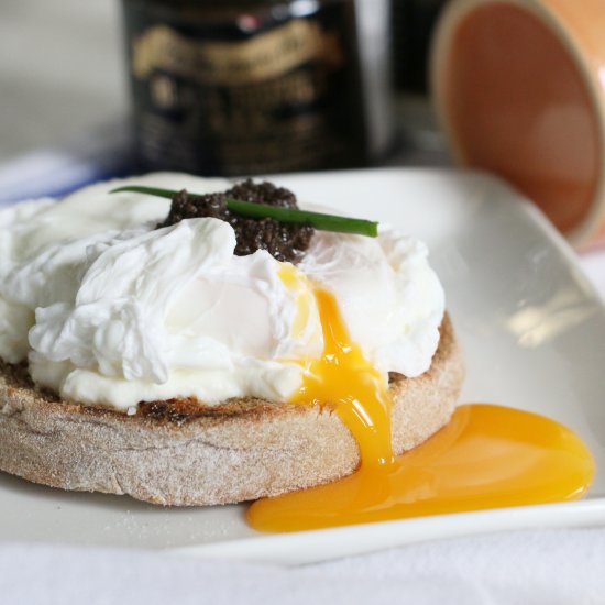 Truffle Ricotta Poached Egg Muffin