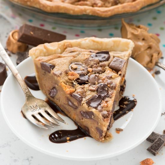 Peanut Butter Candy Bar Pie