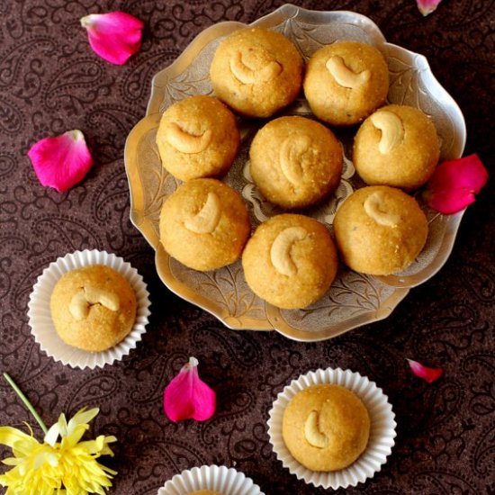 Besan Ladoo