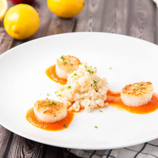 Seared Scallops w/ Couscous