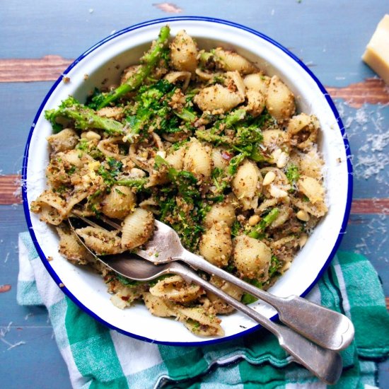 Pasta with Spicy Cauliflower Crumbs