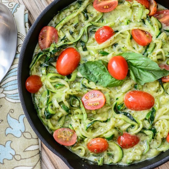 Quick & Easy Pesto Zoodles