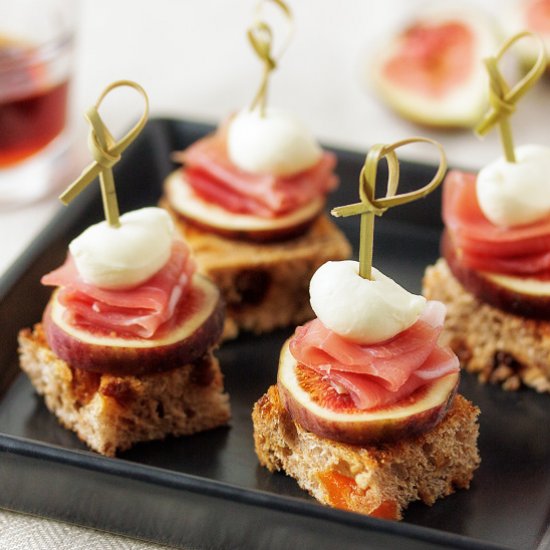 Fig and prosciutto pintxos