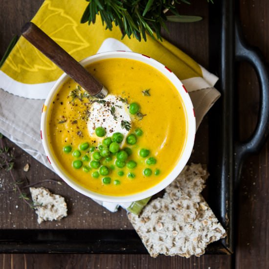 Cream of peas and carrots soup