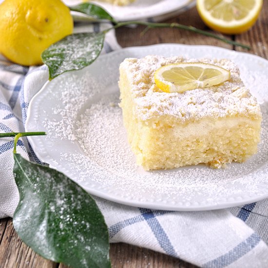 Greek Yogurt Lemon Coffee Cake