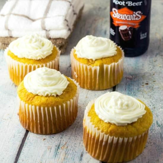 Root Beer Float Cupcakes