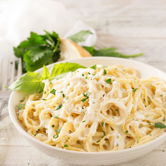 Roasted Garlic Cream Sauce