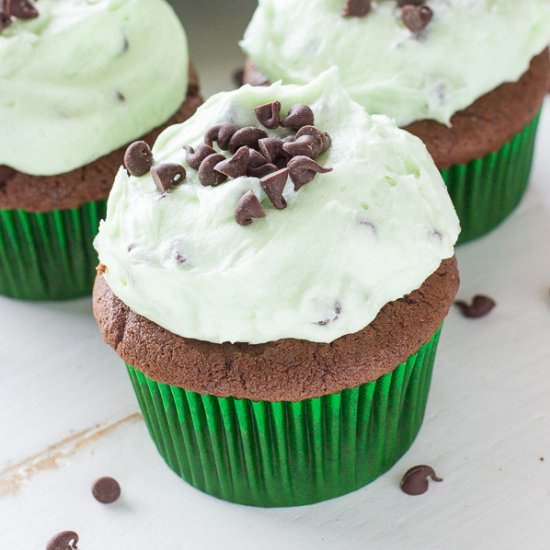 Mint Chocolate Chip Cupcakes