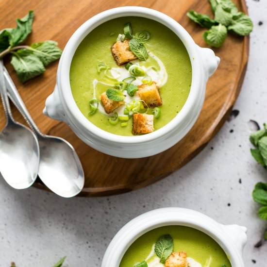 5 Ingredient Pea and Mint Soup