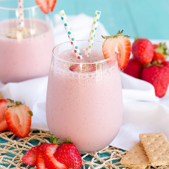 Strawberry Cheesecake Protein Shake