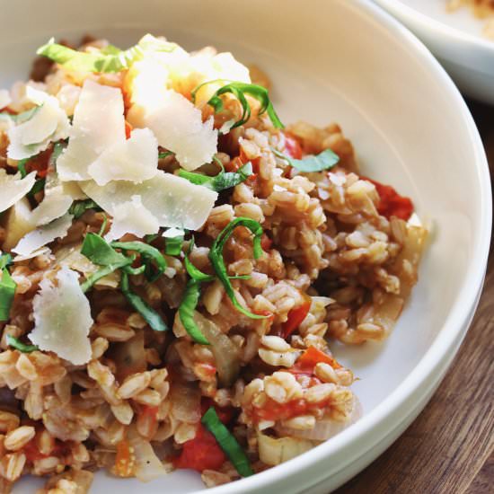 One-Pot Farro with Tomatoes