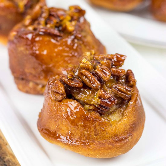 Honey Pecan Sticky Buns