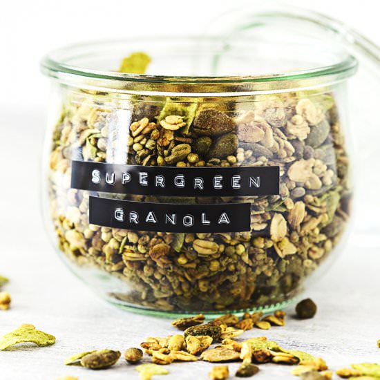 Coconut & Lime Supergreen Granola