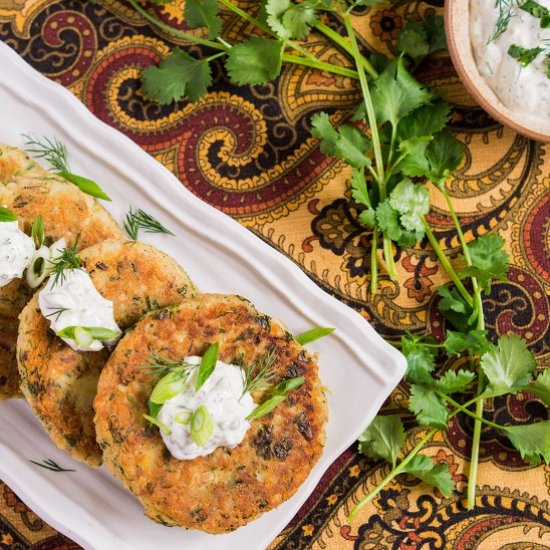 Tuna Cakes & Herb Tartar Sauce