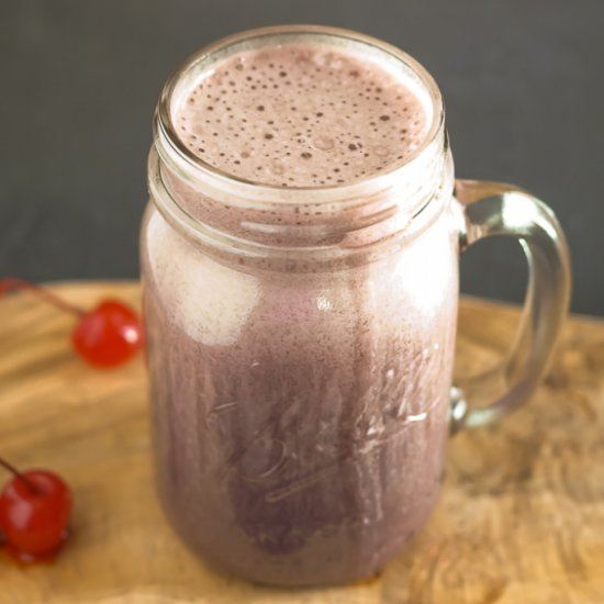 Chocolate Cherry Smoothie