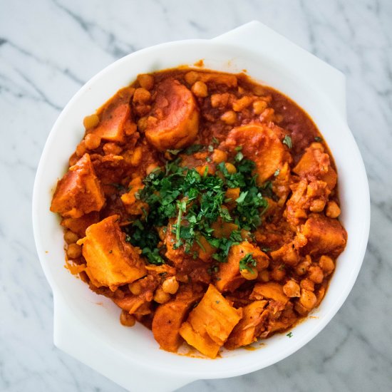 Sweet Potato, Chickpeas & Harissa