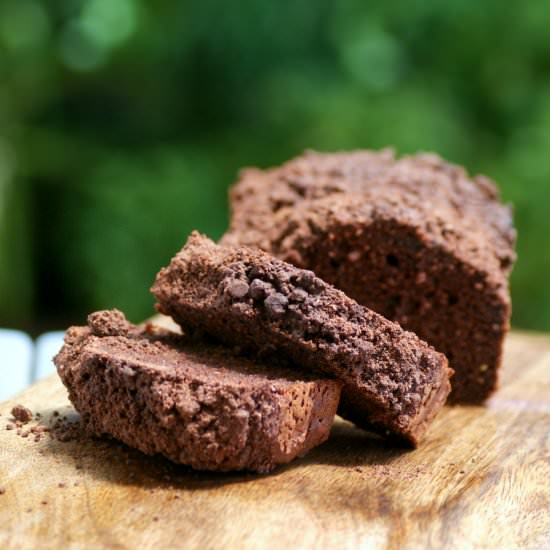 Healthy Chocolate Crumble Cake