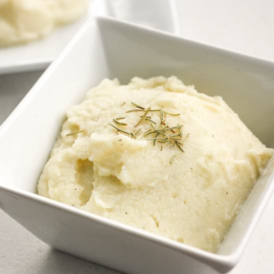 Creamy Garlic Mashed Cauliflower