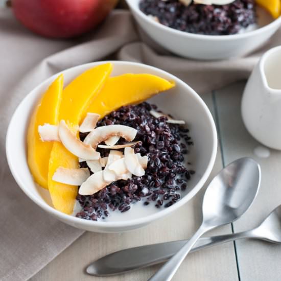 Black Rice with Coconut and Mango