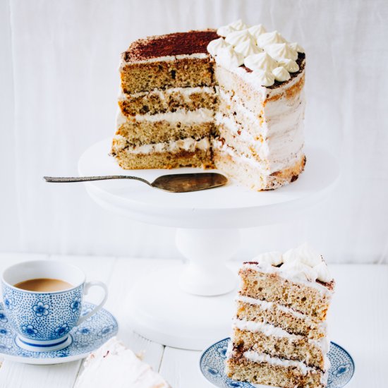 Tiramisu Cake