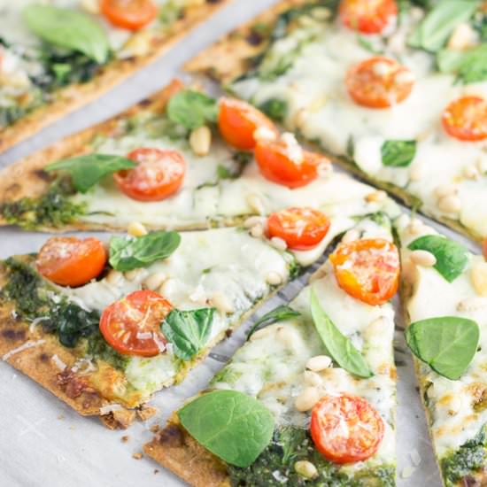 Spinach Pesto Flatbread Pizza