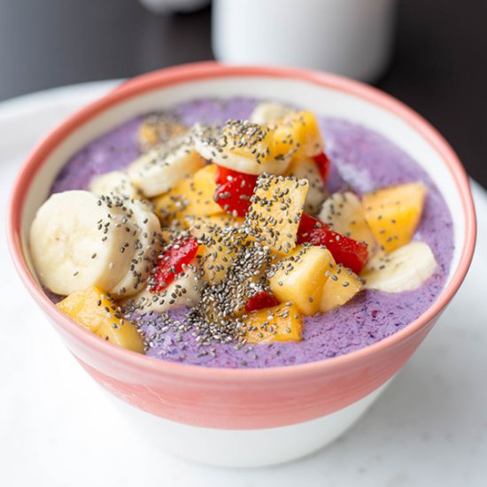 Mixed Berry Smoothie Bowl