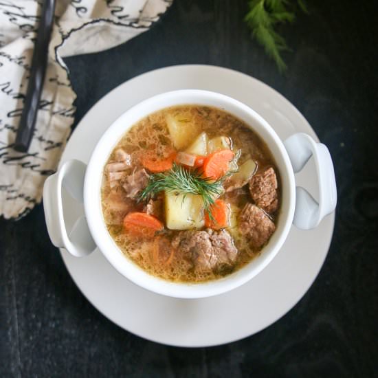 Tender Beef and Vegetables Soup