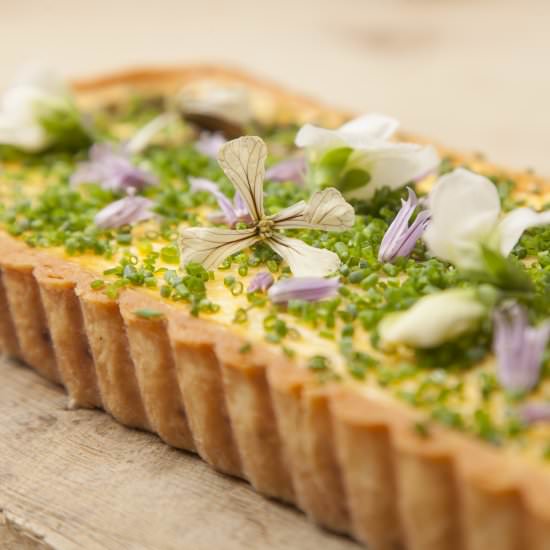 Asparagus and Hollandaise Tart