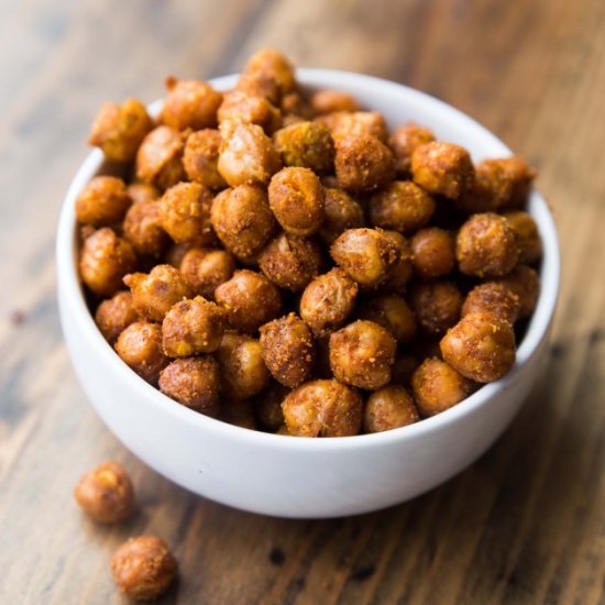 Crispy Curry Roasted Chickpeas