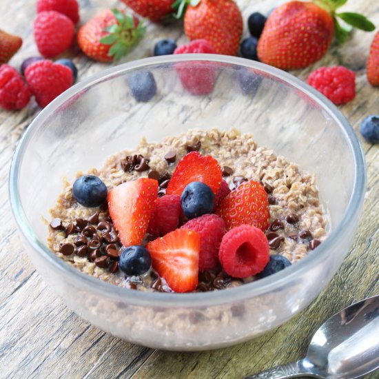 Berry Chocolate Oatmeal