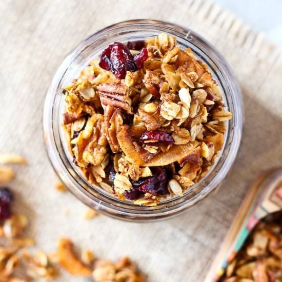 Granola with Pecans and Cranberries