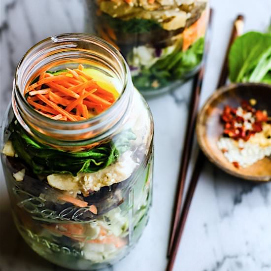 Oriental Chicken Mason Jar Salads