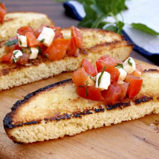 Tomato Basil Bruschetta