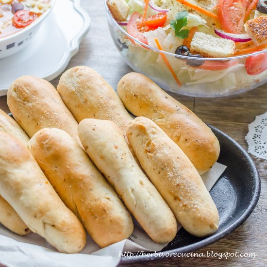 Olive Garden Garlic Breadsticks