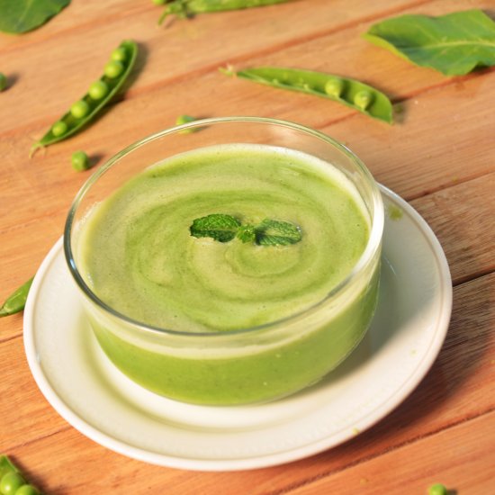 Pea and Spinach Minty Detox Soup