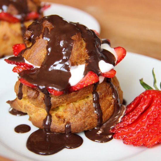 Happy Strawberry Choux Puffs