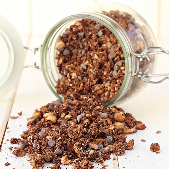 Chocolate granola