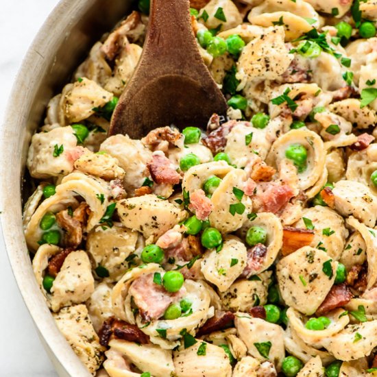 Creamy Chicken Bacon Pasta